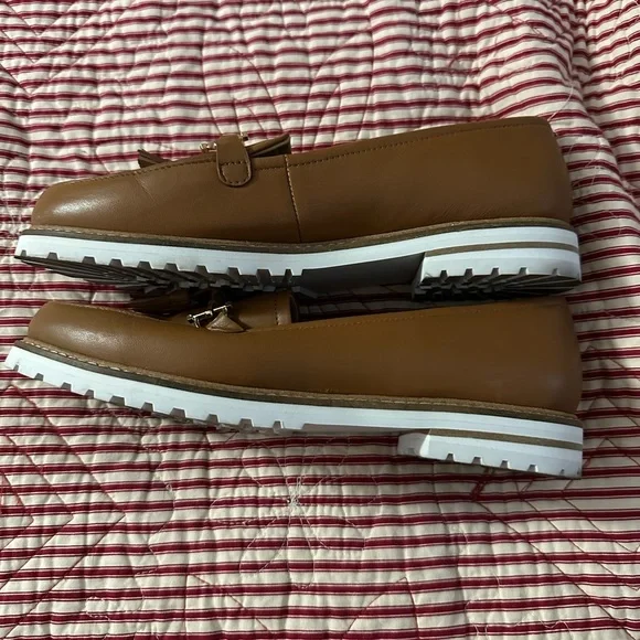 Talbots Laura Tassel Loafers Sz 8. Worn 1 time - Picture 3 of 5